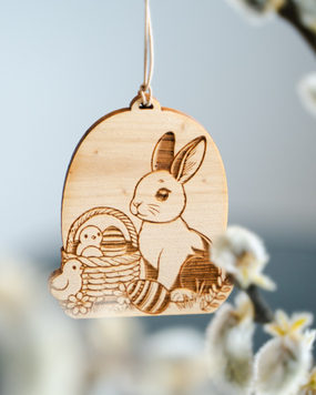 Wir sind uns ganz sicher: wenn der Osterhase einen faible f&uuml;r Zirbenholzdeko hat, w&uuml;rde er auf jeden Fall bei uns vorbeischauen. ???? Unsere Zirbenanh&auml;nger passen perfekt auf deinen Ostertisch - egal ob als stehende Variante oder h&auml;ngend f&uuml;r deinen Palmk&auml;tzchenstrau&szlig;. ????

???? Entdecke jetzt unsere s&uuml;&szlig;e Osterdekoration aus Zirbenholz in unserem Online Shop

#zirbe #zirbenholz #zirbenprodukte #osterdeko #osterdekoration #osterschmuck