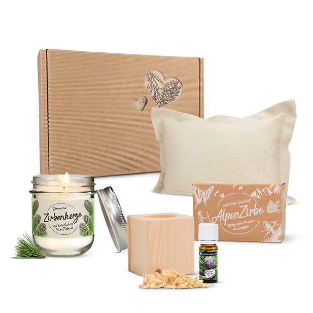 Zirben-Lieblingsbox #5: Zirbenkissen (22x34cm), Zirbenw&uuml;rfel-Set + Zirbenkerze