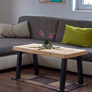 Zirbelino&reg; Couchtisch aus Zirbe mit LEGS (96&deg;) | 2-teilig (Tischplatte + 4x L...
