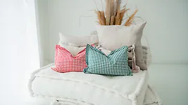 Gr&uuml;nes Zirbenkissen (22x34cm) - 100% Baumwolle + ZirbenW&uuml;rfel Set