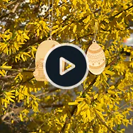 Zirbenholzdekoration f&uuml;r Ostern