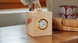 ZirbenUhr-W&uuml;rfelset "GOLD" | ZirbenW&uuml;rfel (7x8cm) mit 10g Zirbensp&auml;...