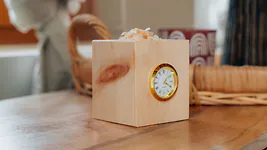 ZirbenUhr-W&uuml;rfelset "GOLD" | ZirbenW&uuml;rfel (7x8cm) mit 10g Zirbensp&auml;...