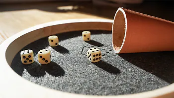 Spiele aus Zirbenholz