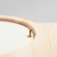 Zirbenurne - "Liebe mit goldenem Herz" - 27x31,5x15,5cm (4L)