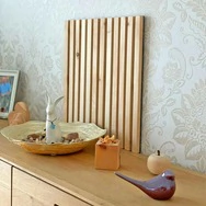 Zirbelino&reg; 0,39m&sup2; (= 1 Stk.) 55x70cm Akustik-Wand-Paneel mit Zirbenholz auf N...